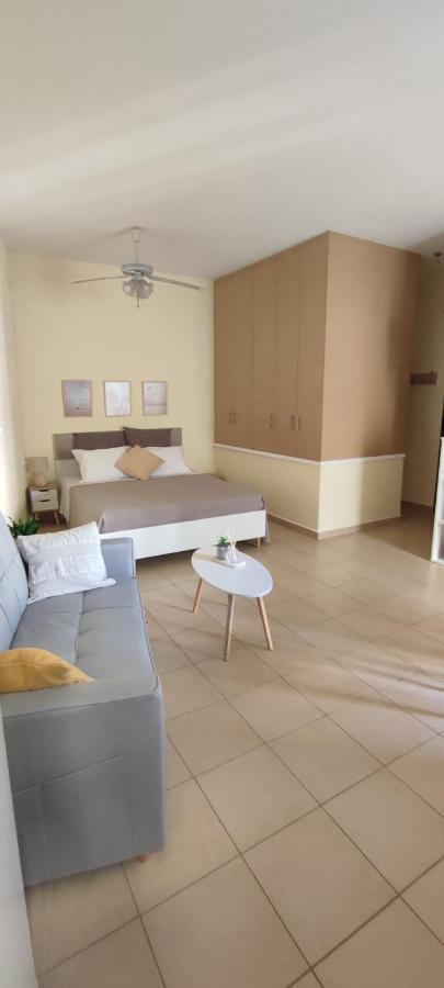 Nicol'S Apartment Ερμούπολη Εξωτερικό φωτογραφία
